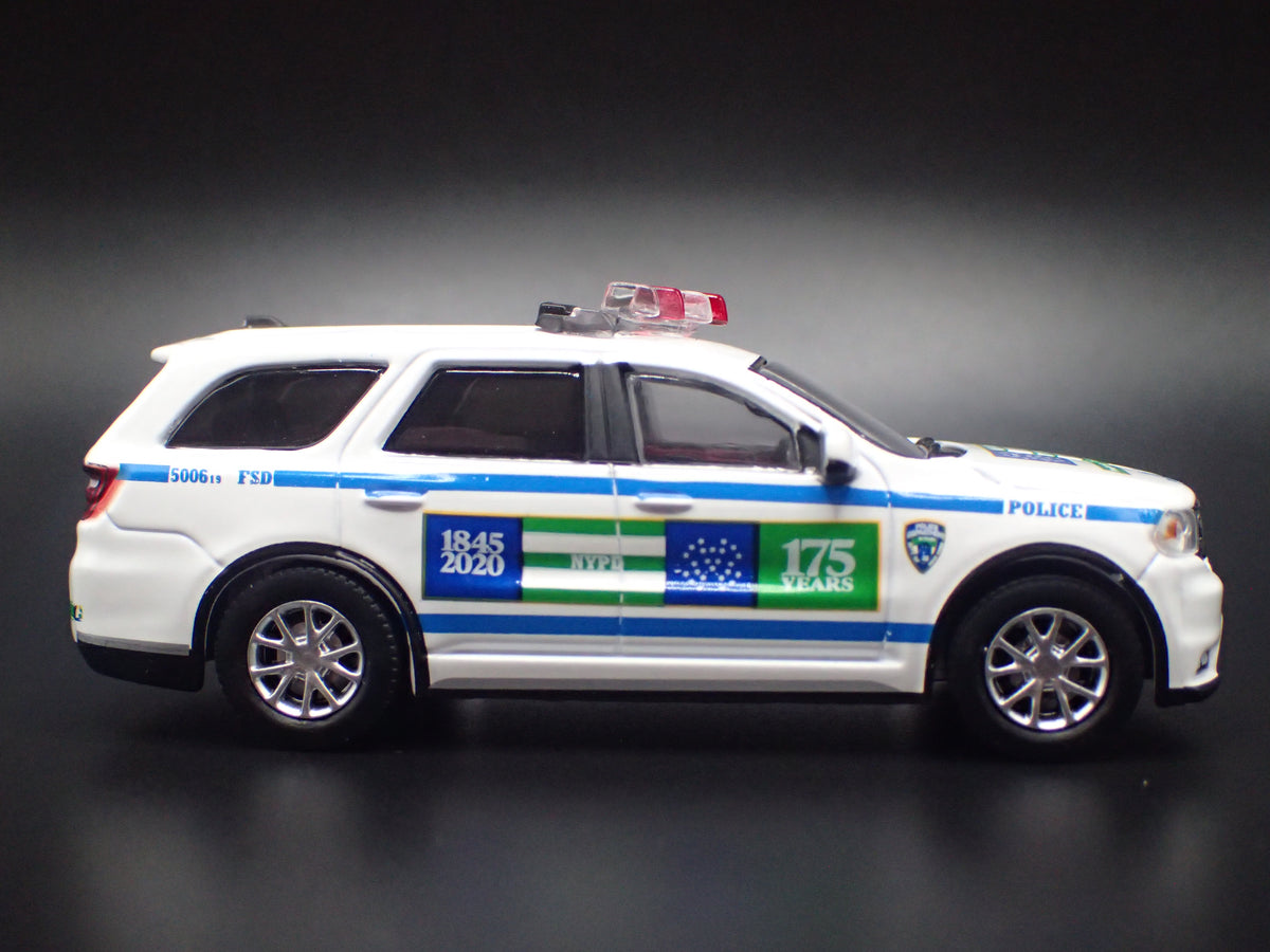 2020 20 DODGE DURANGO NYPD NEW YORK POLICE 1:64 SCALE DIORAMA DIECAST MODEL CAR