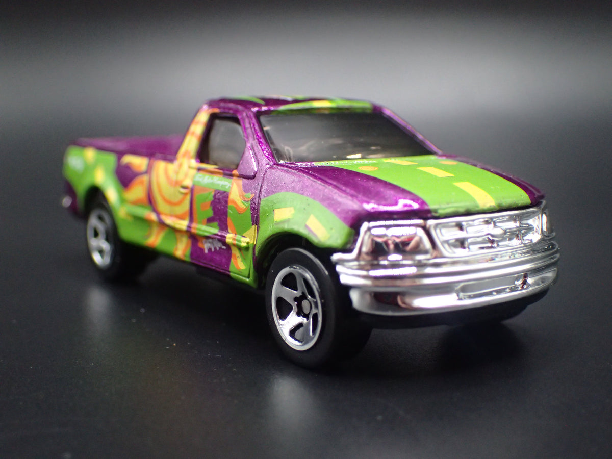 1997-2004 FORD F150 PICKUP TRUCK PURPLE 1:64 SCALE COLLECTIBLE DIECAST MODEL CAR