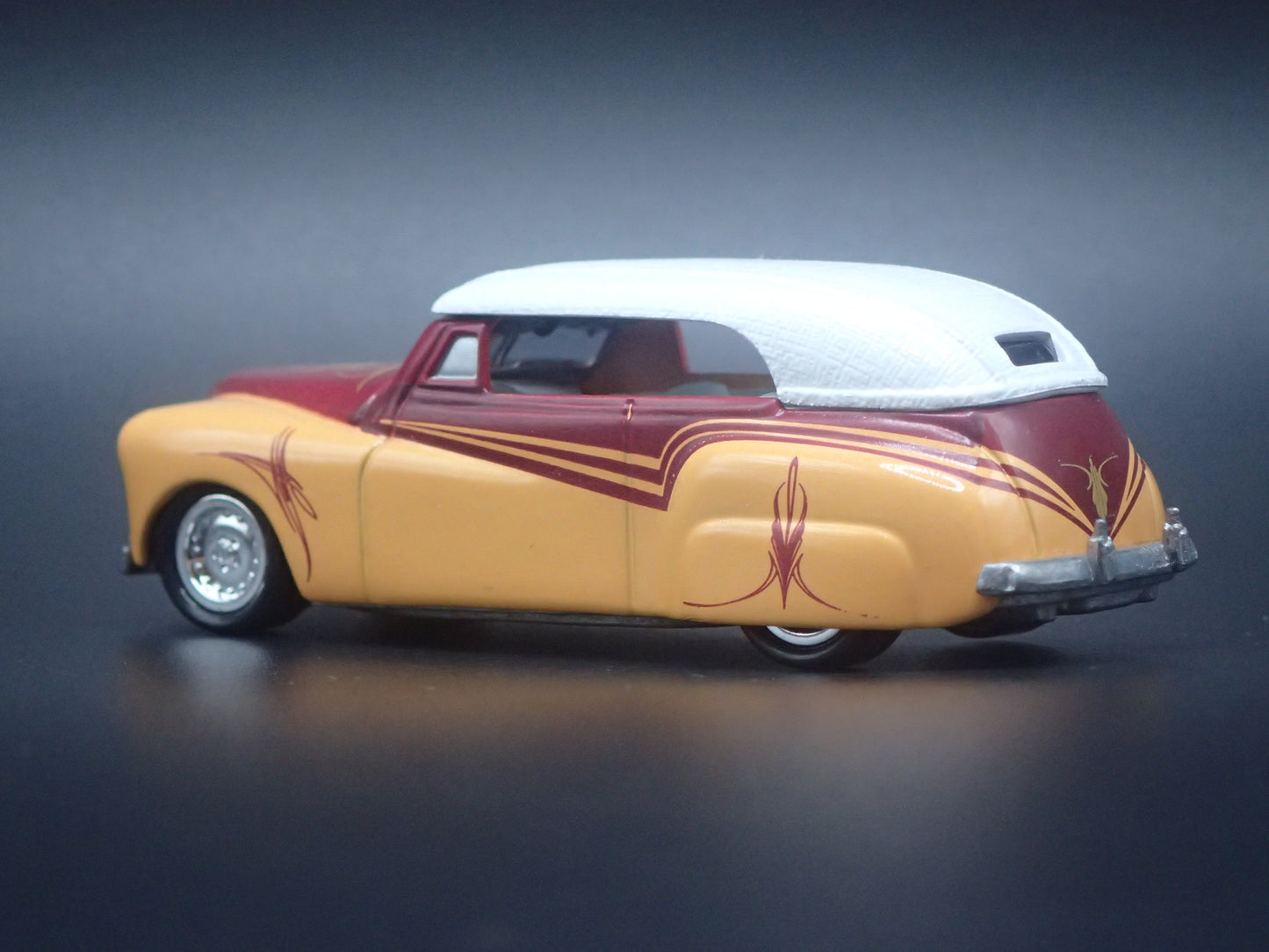 1941 41 PHAETON GEORGE BARRIS CUSTOM YELLOW 1/64 SCALE DIECAST MODEL CAR