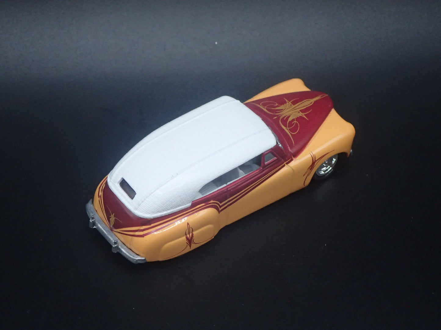 1941 41 PHAETON GEORGE BARRIS CUSTOM YELLOW 1/64 SCALE DIECAST MODEL CAR
