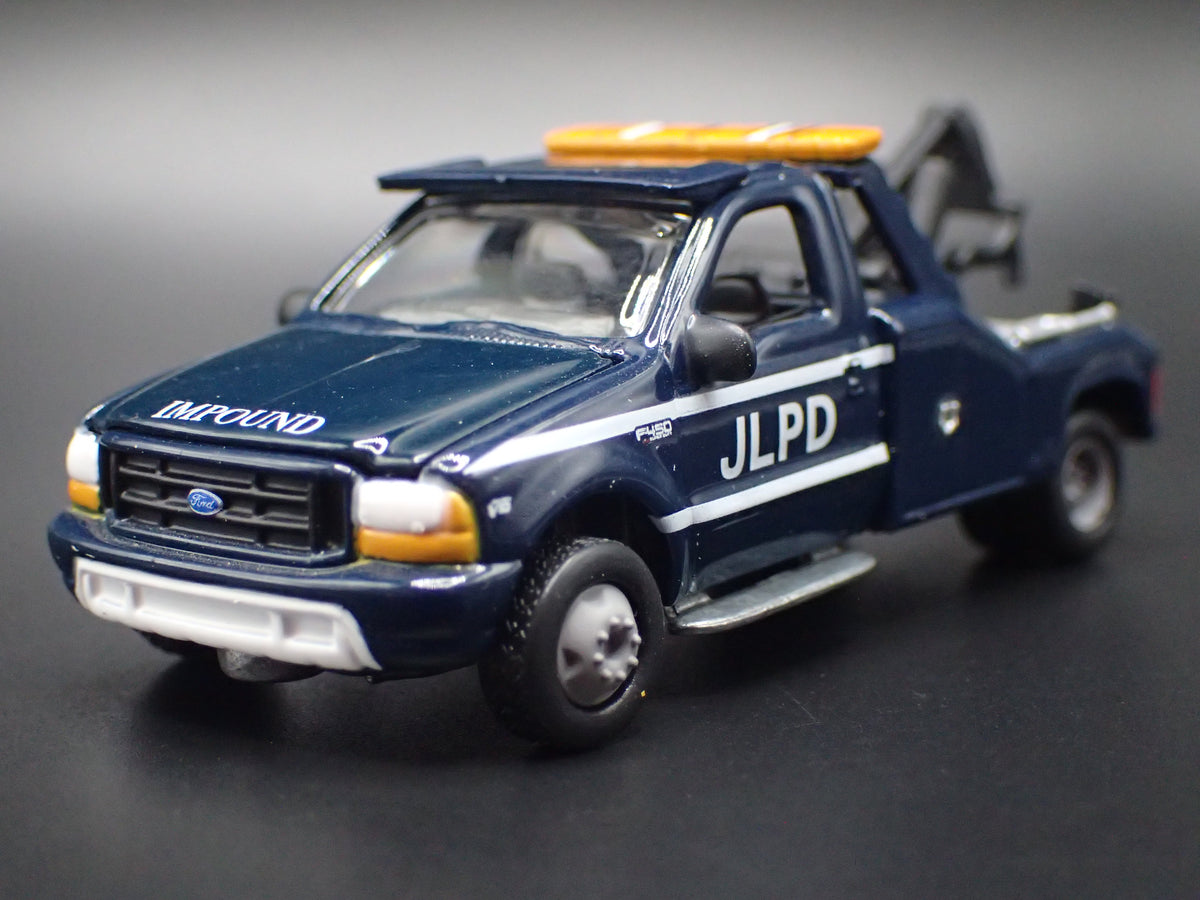 1997-2003 FORD F250 TOW TRUCK WRECKER BLUE 1:64 SCALE DIORAMA DIECAST MODEL CAR-Burning Rubber Toy Company
