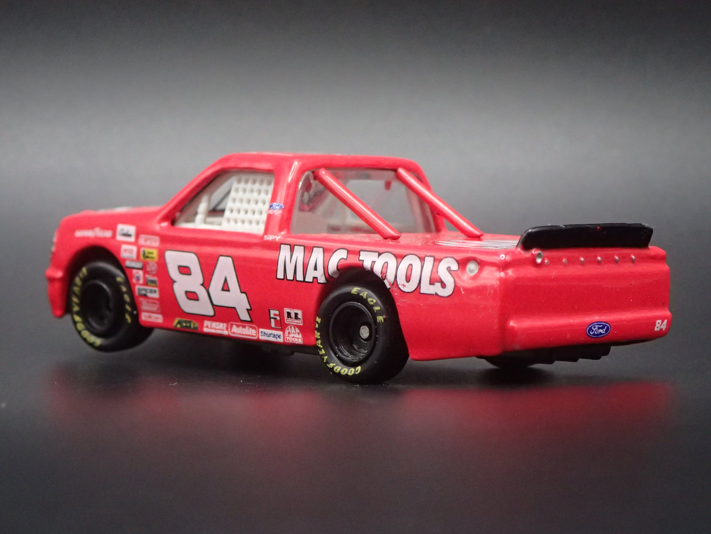 1995 95 FORD F150 #84 JOE RUTTMAN MAC TOOLS NASCAR TRUCK 1:64 DIECAST CAR