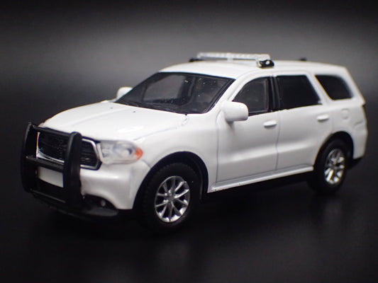 2018-2025 DODGE DURANGO POLICE FIRE PURSUIT 1:64 SCALE DIORAMA DIECAST MODEL CAR