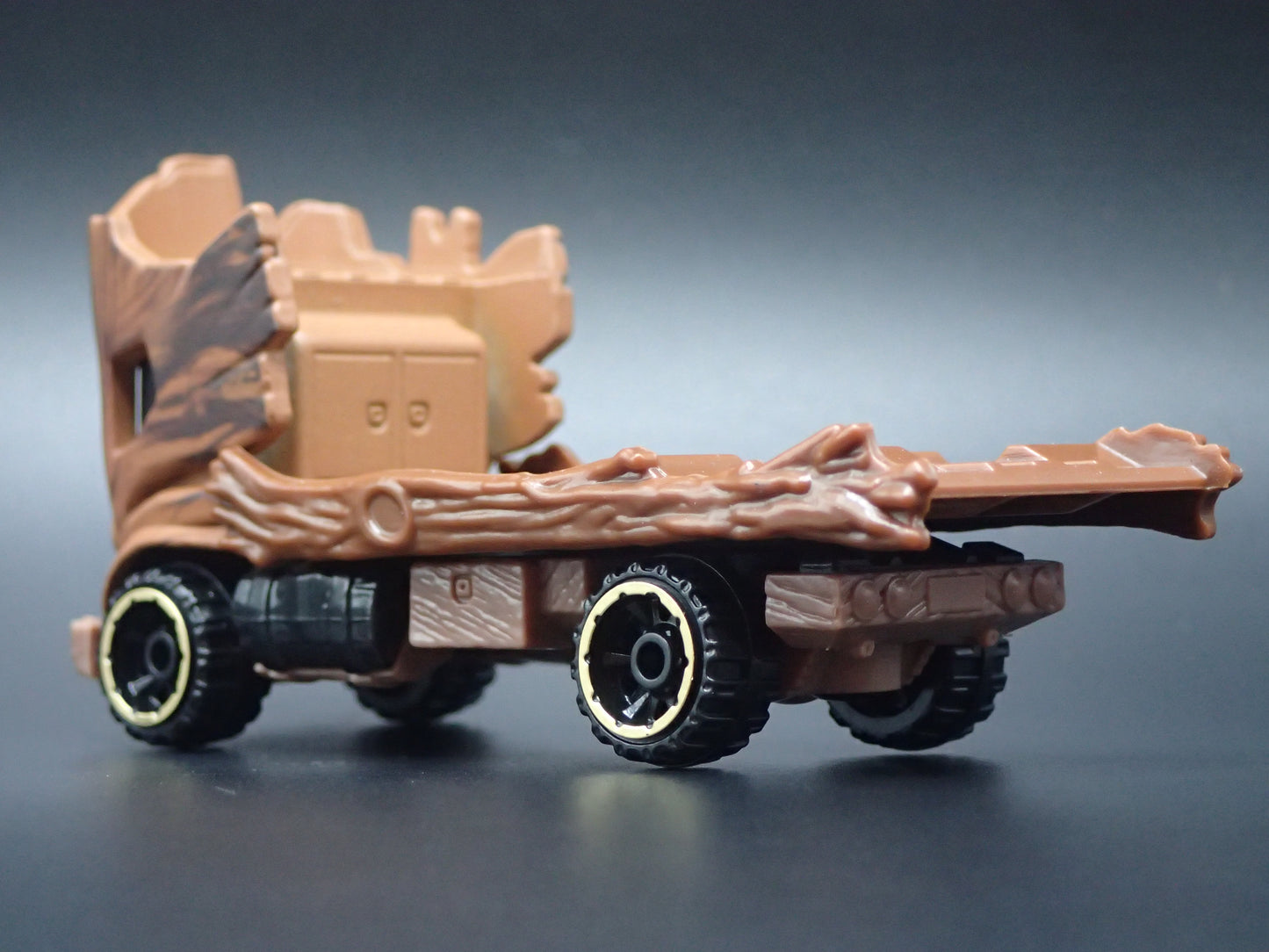 GROOT MARVEL CHARACTER CARS 1/64 SCALE DIORAMA DIECAST MODEL CAR