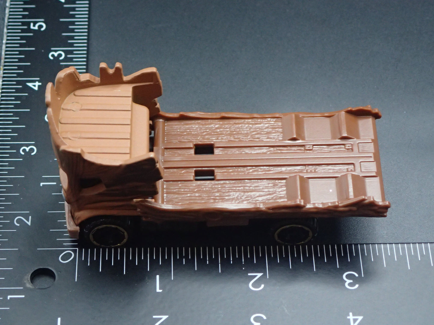 GROOT MARVEL CHARACTER CARS 1/64 SCALE DIORAMA DIECAST MODEL CAR