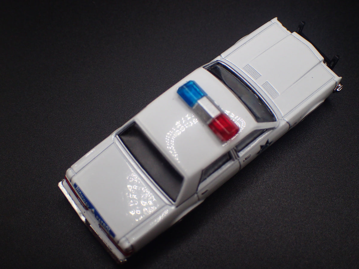 1982 82 PLYMOUTH GRAN FURY ARIZONA HIGHWAY PATROL 1:64 SCALE DIECAST MODEL CAR-Burning Rubber Toy Company