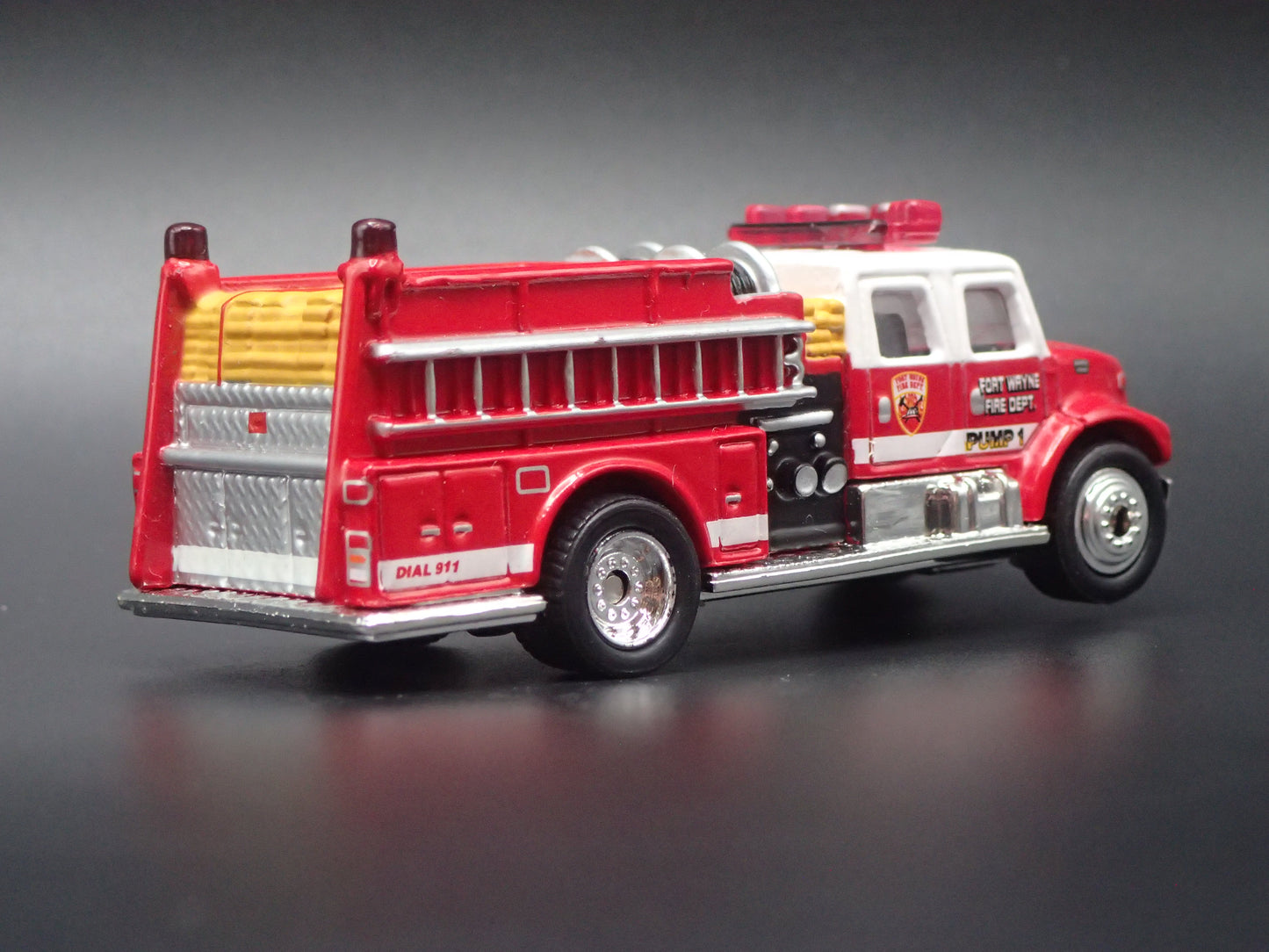 INTERNATIONAL PUMPER FIRE TRUCK FT WAYNE RED 1:64 MB SCALE DIECAST MODEL CAR