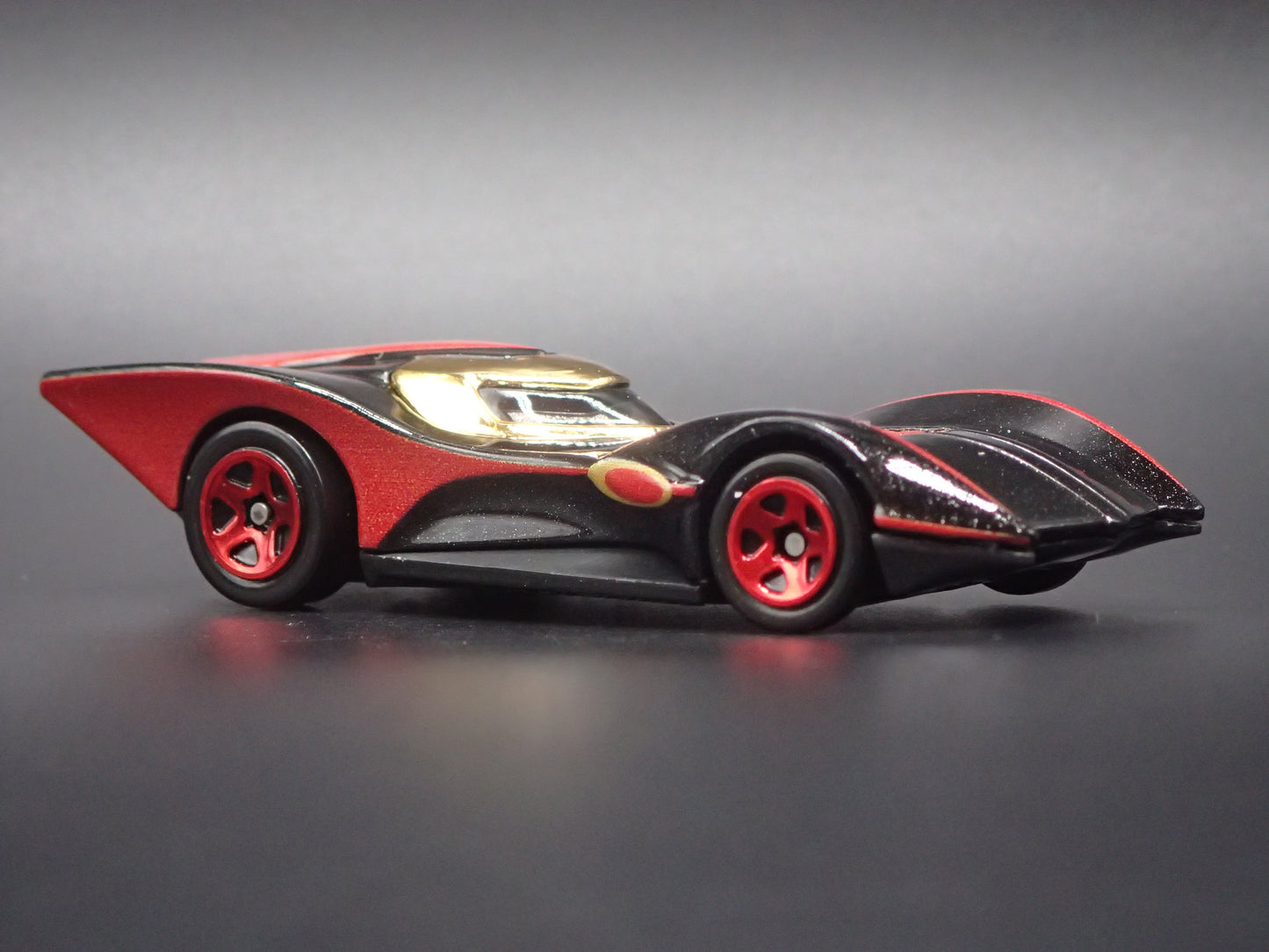 JAFAR DISNEY CHARACTER CARS 1:64 SCALE DIORAMA DIECAST MODEL CAR