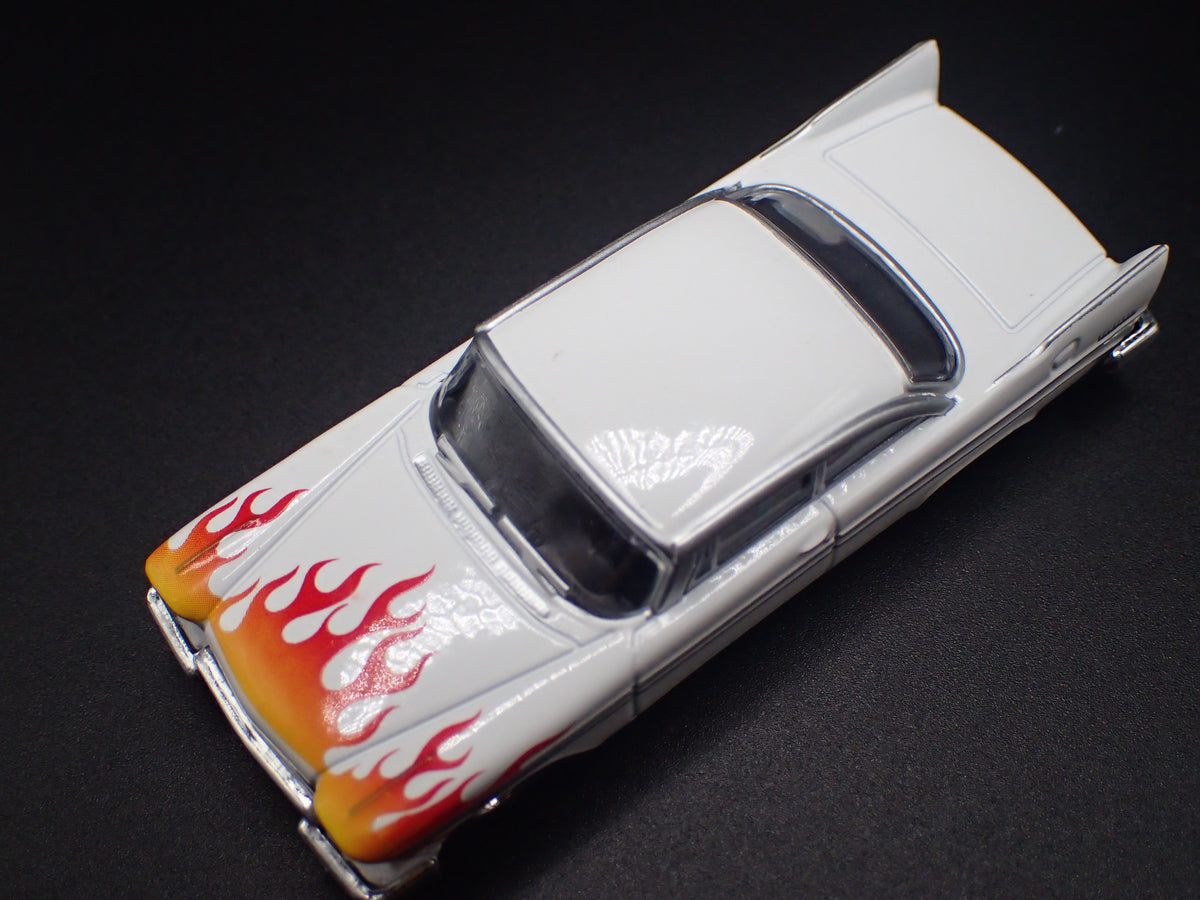 1957 57 PLYMOUTH FURY WHITE 1/64 SCALE COLLECTIBLE DIORAMA DIECAST MODEL CAR
