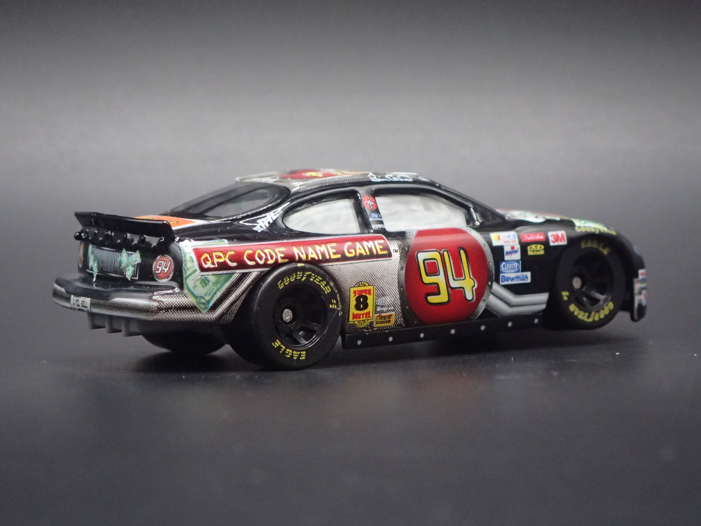 1999 99 FORD TAURUS 94 BILL ELLIOTT NASCAR 1/64 SCALE DIECAST MODEL CAR