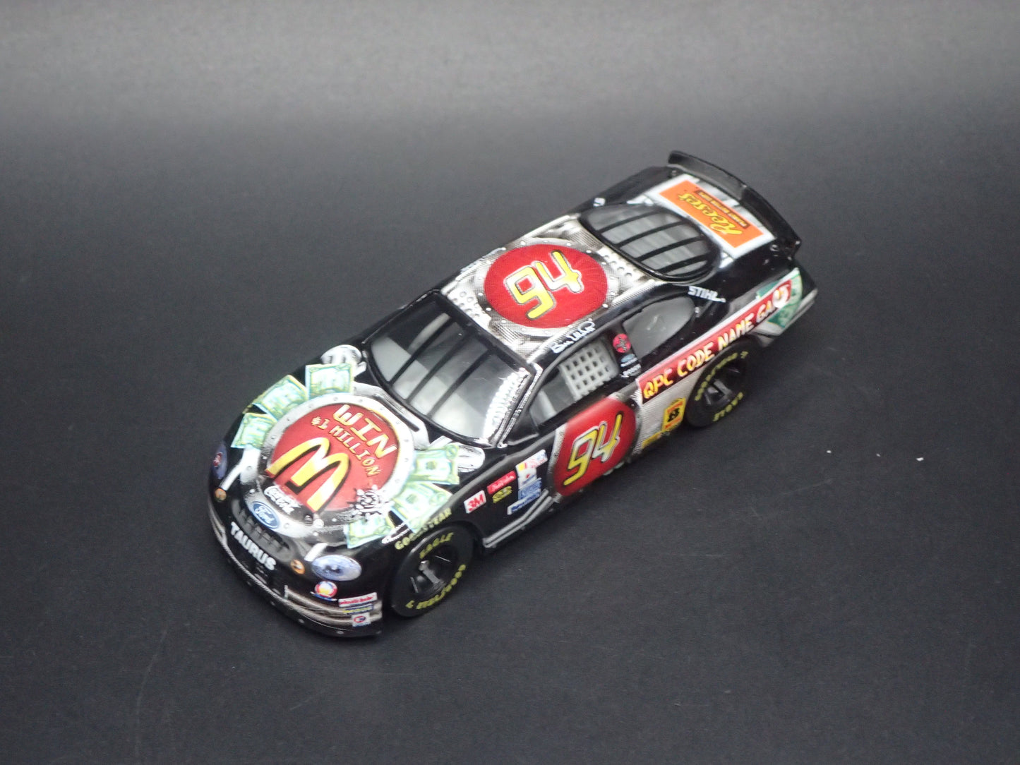 1999 99 FORD TAURUS 94 BILL ELLIOTT NASCAR 1/64 SCALE DIECAST MODEL CAR