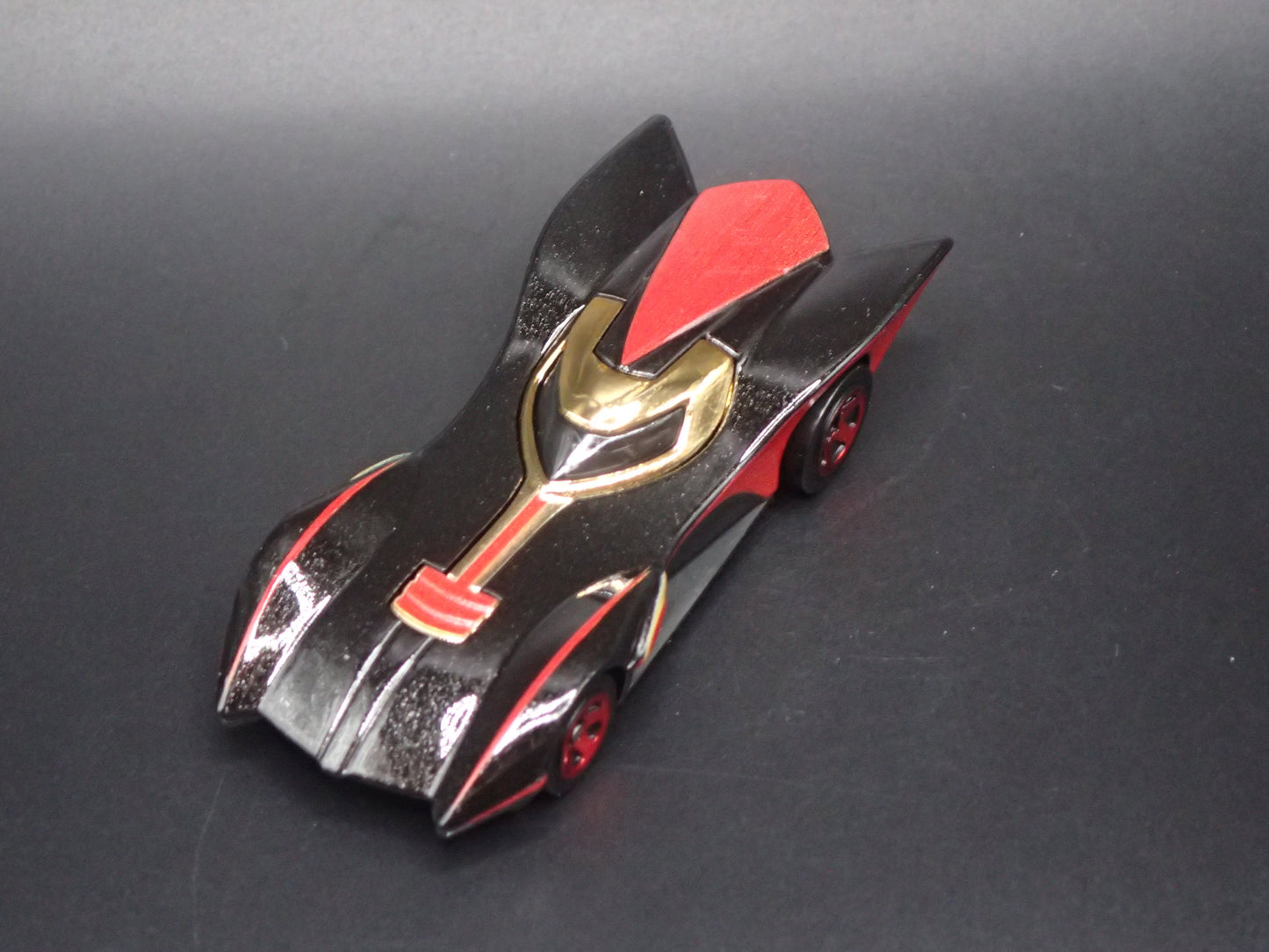 JAFAR DISNEY CHARACTER CARS 1:64 SCALE DIORAMA DIECAST MODEL CAR