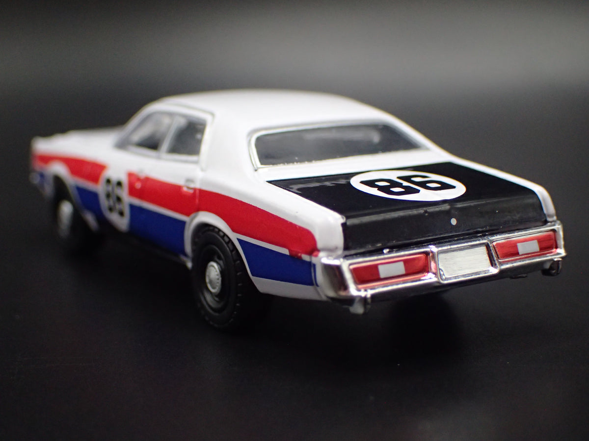 1976 76 PLYMOUTH FURY DUKES OF HAZZARD ENOS 1:64 SCALE DIECAST MODEL CAR