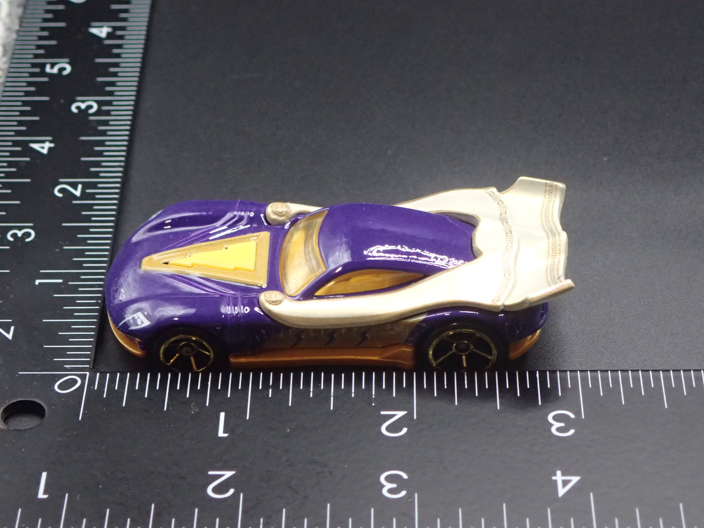 DARLA SHAZAM DC COMICS CHARACTER CARS 1:64 SCALE DIORAMA DIECAST MODEL CAR