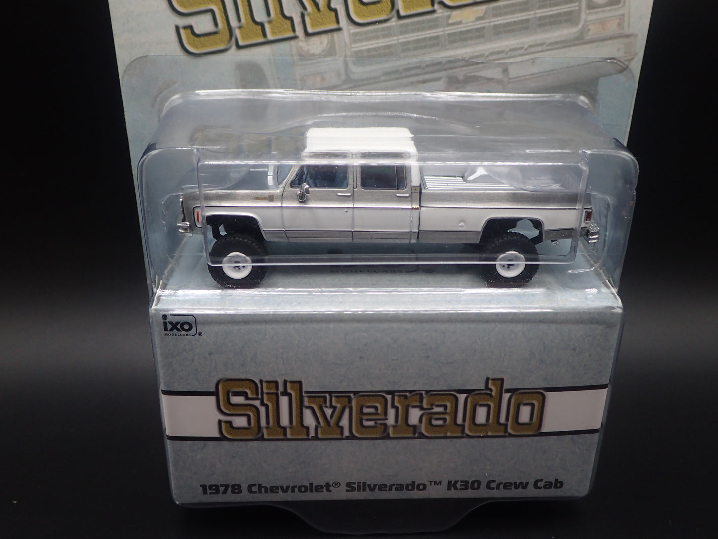 2026 IXO 1978 CHEVROLET SILVERADO K30 CREW CAB RAW CHASE 1:64 DIECAST MODEL CAR