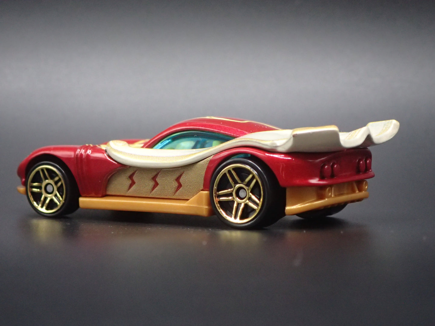 SHAZAM DC COMICS CHARACTER CARS 1:64 SCALE DIORAMA DIECAST MODEL CAR