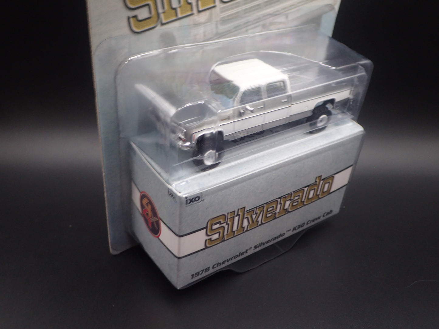 2026 IXO 1978 CHEVROLET SILVERADO K30 CREW CAB RAW CHASE 1:64 DIECAST MODEL CAR