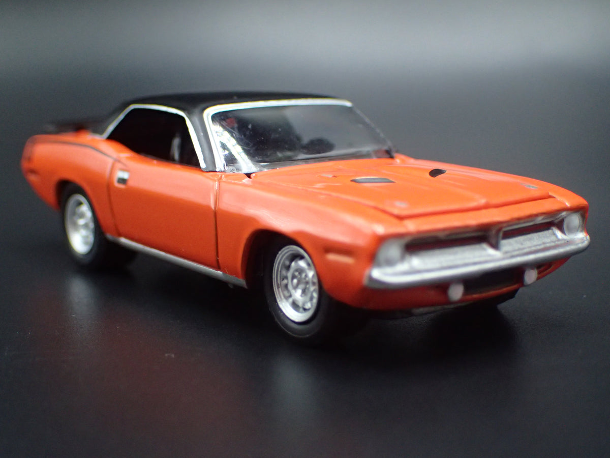 1970 70 PLYMOUTH CUDA 340 ORANGE 1:64 SCALE COLLECTIBLE DIECAST MODEL CAR