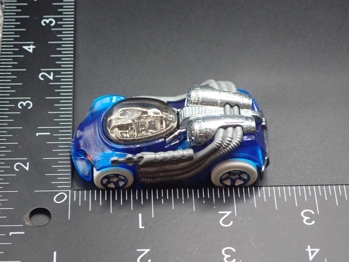 MR FREEZE DC COMICS CHARACTER CARS 1:64 SCALE DIORAMA DIECAST MODEL CAR