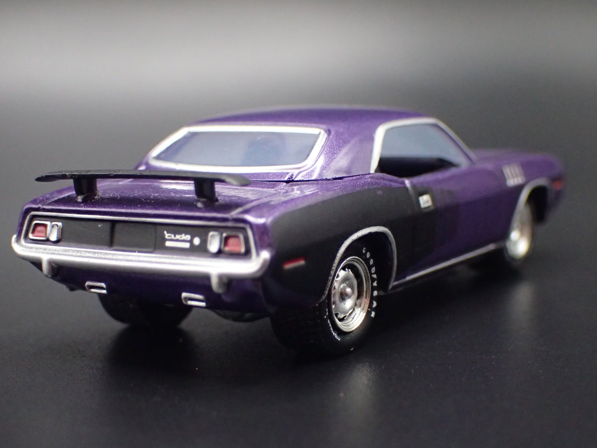 1971 71 PLYMOUTH HEMI CUDA PURPLE 1:64 SCALE COLLECTIBLE DIECAST MODEL CAR