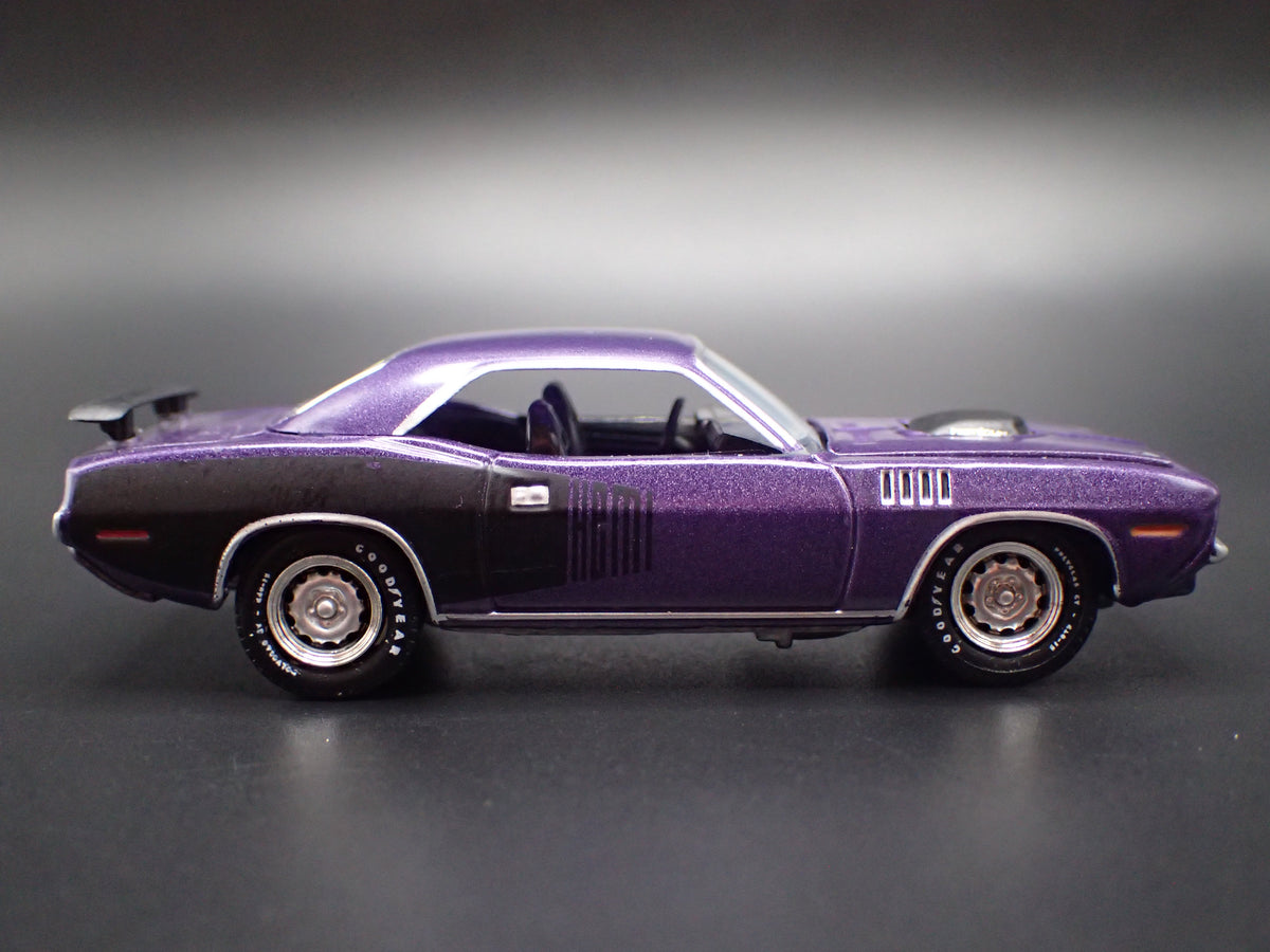 1971 71 PLYMOUTH HEMI CUDA PURPLE 1:64 SCALE COLLECTIBLE DIECAST MODEL CAR