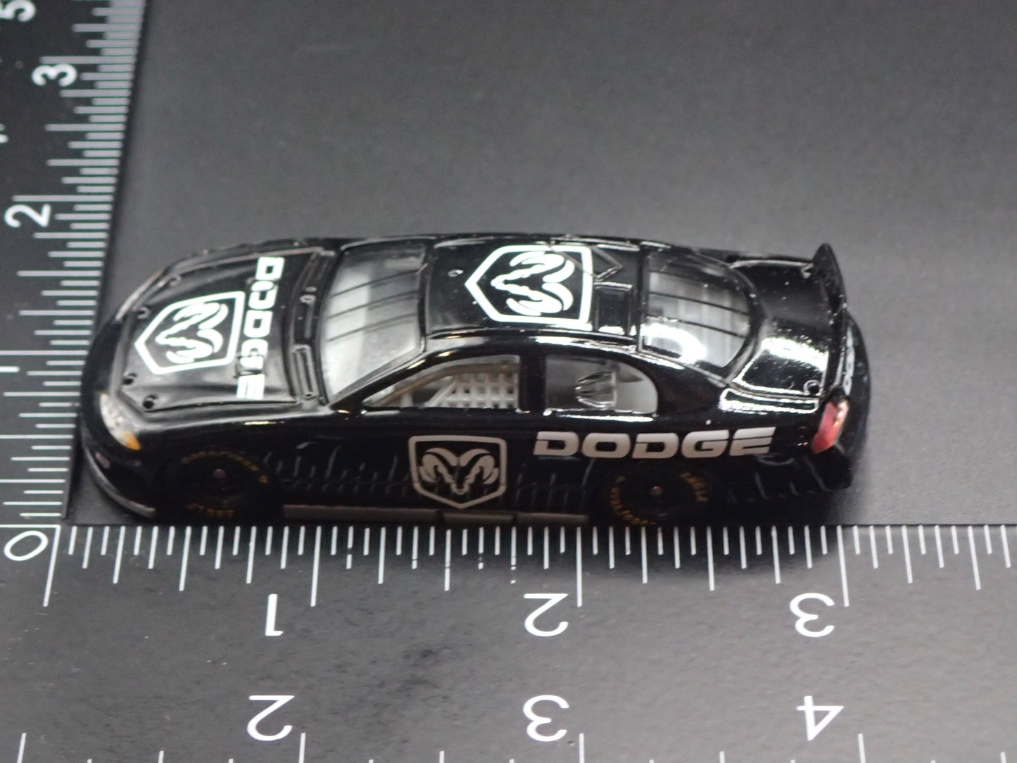 2001 01 DODGE INTREPID NASCAR BLACK 1:64 SCALE DIECAST MODEL CAR