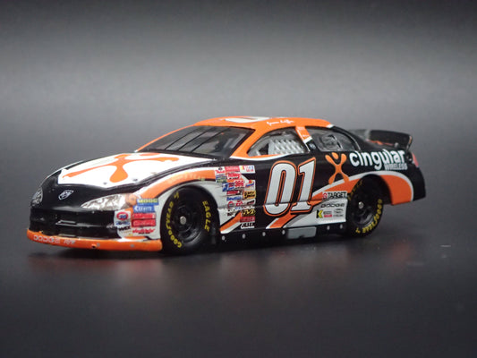 2001 01 DODGE INTREPID 01 JASON LEFFLER NASCAR 1:64 SCALE DIECAST MODEL CAR