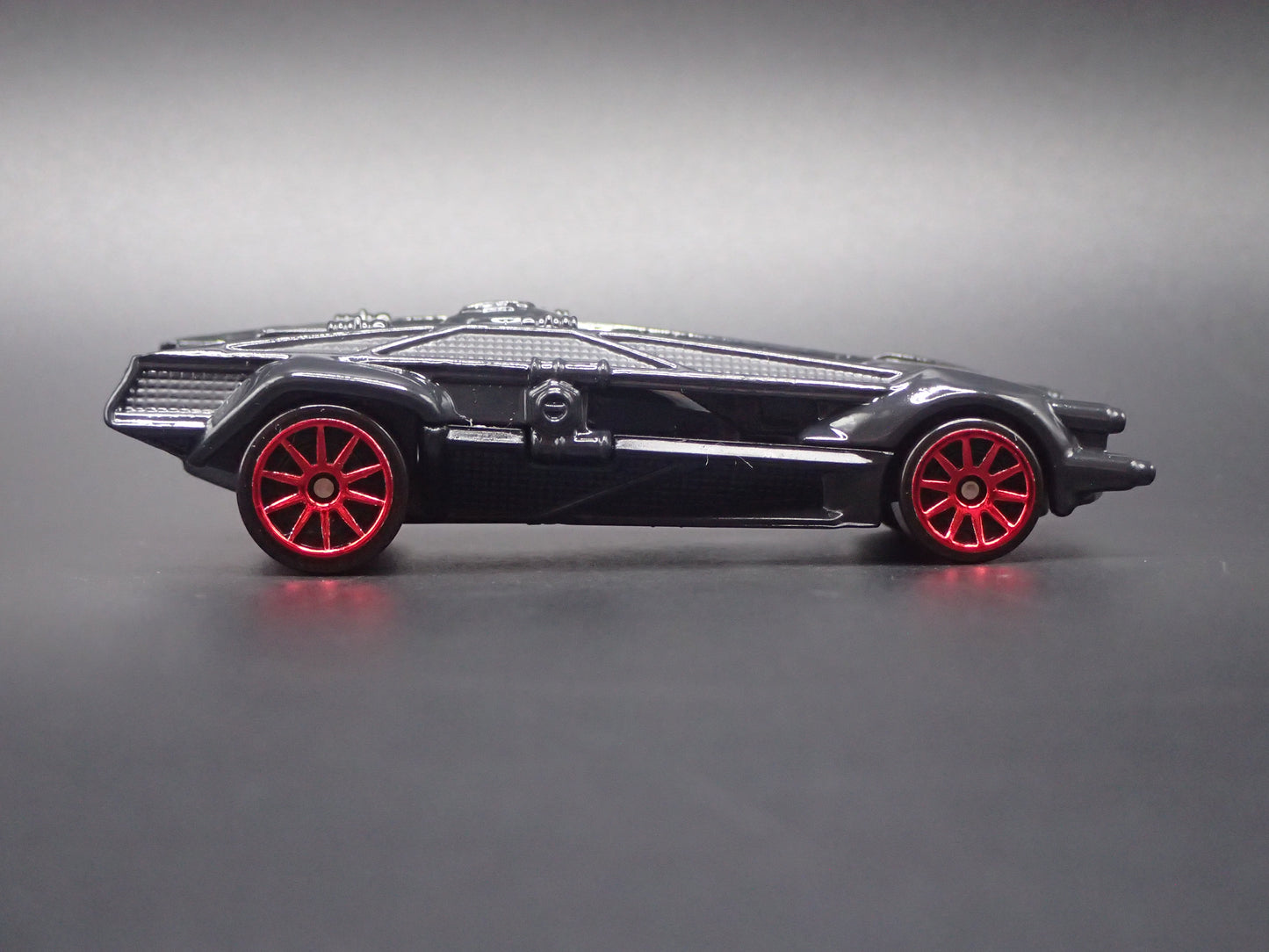 KYLO REN STAR WARS FIGHTER 1/64 SCALE DIORAMA DIECAST MODEL CAR