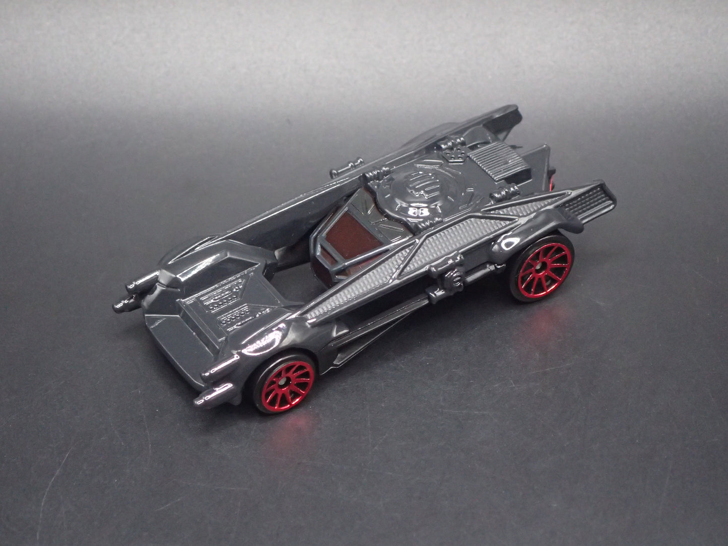 KYLO REN STAR WARS FIGHTER 1/64 SCALE DIORAMA DIECAST MODEL CAR