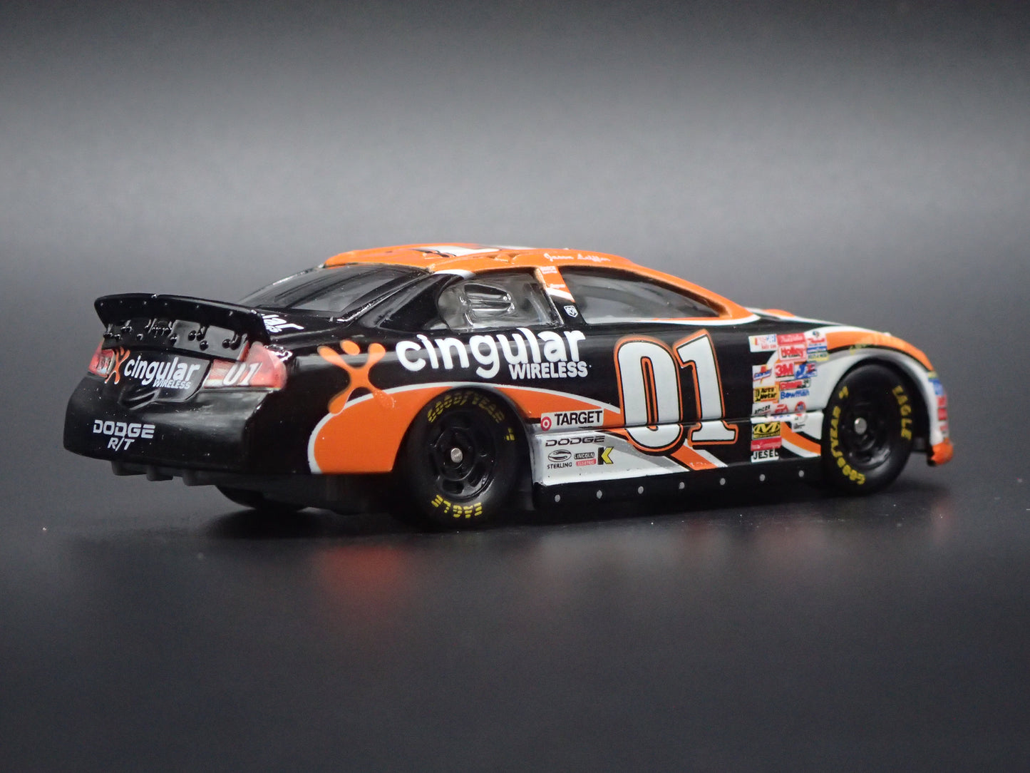 2001 01 DODGE INTREPID 01 JASON LEFFLER NASCAR 1:64 SCALE DIECAST MODEL CAR