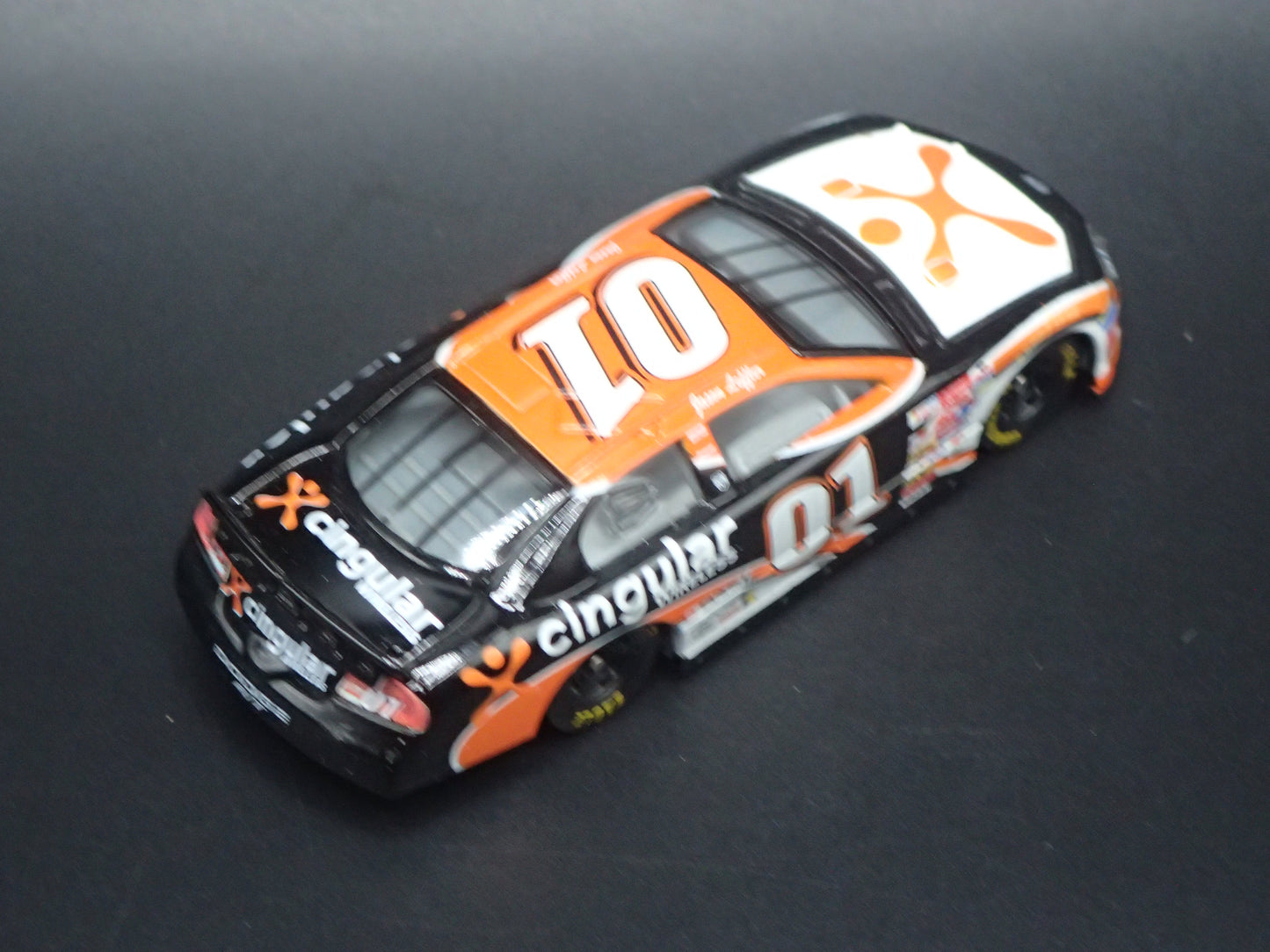 2001 01 DODGE INTREPID 01 JASON LEFFLER NASCAR 1:64 SCALE DIECAST MODEL CAR
