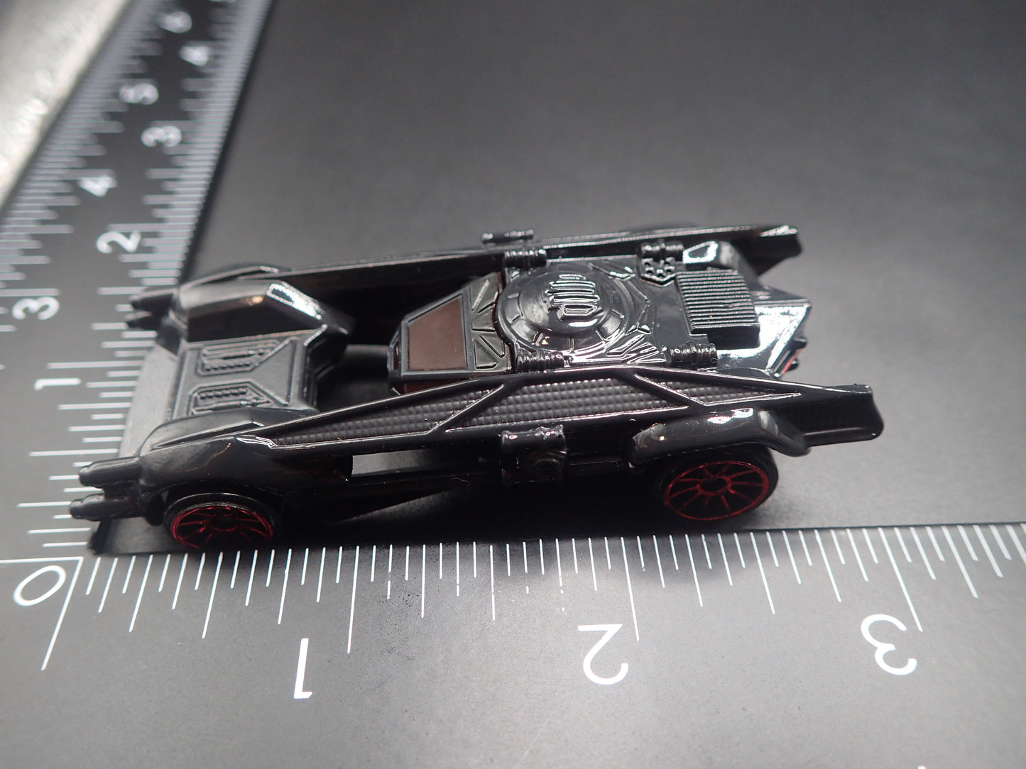 KYLO REN STAR WARS FIGHTER 1/64 SCALE DIORAMA DIECAST MODEL CAR