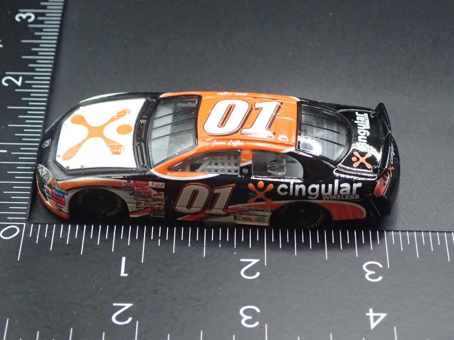 2001 01 DODGE INTREPID 01 JASON LEFFLER NASCAR 1:64 SCALE DIECAST MODEL CAR
