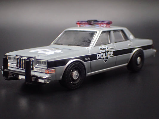 1984 84 PLYMOUTH GRAND FURY DETROIT MICHIGAN POLICE 1:64 SCALE DIECAST MODEL CAR