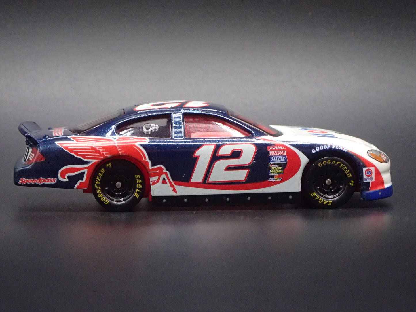 2001 01 FORD TAURUS 12 JEREMY MAYFIELD NASCAR 1:64 SCALE DIECAST MODEL CAR