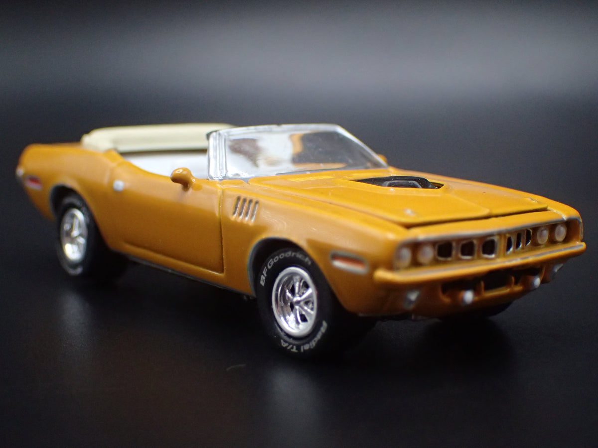 1971 71 PLYMOUTH HEMI CUDA CONVERTIBLE NASH BRIDGES 1/64 SCALE DIECAST MODEL CAR