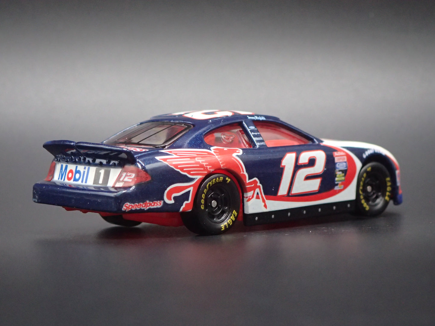 2001 01 FORD TAURUS 12 JEREMY MAYFIELD NASCAR 1:64 SCALE DIECAST MODEL CAR