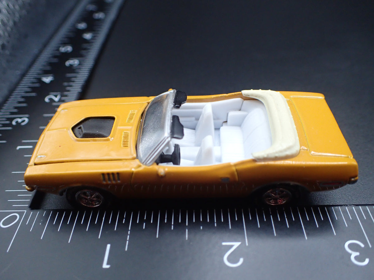 1971 71 PLYMOUTH HEMI CUDA CONVERTIBLE NASH BRIDGES 1/64 SCALE DIECAST MODEL CAR