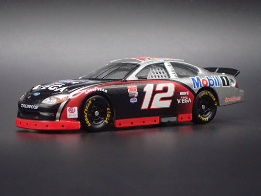 2001 01 FORD TAURUS 12 JEREMY MAYFIELD NASCAR 1:64 SCALE DIECAST MODEL CAR