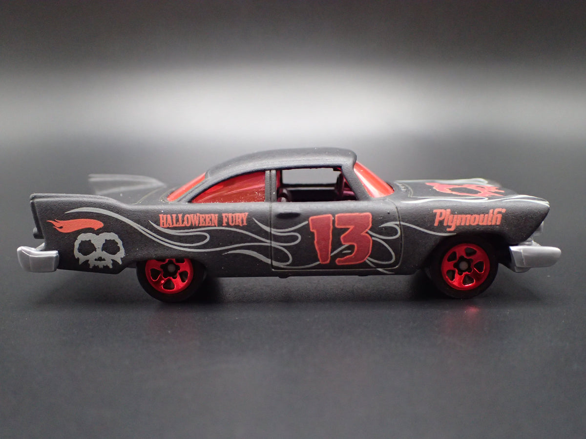 1957 57 PLYMOUTH FURY HALLWEEN 1/64 SCALE COLLECTIBLE DIECAST MODEL CAR