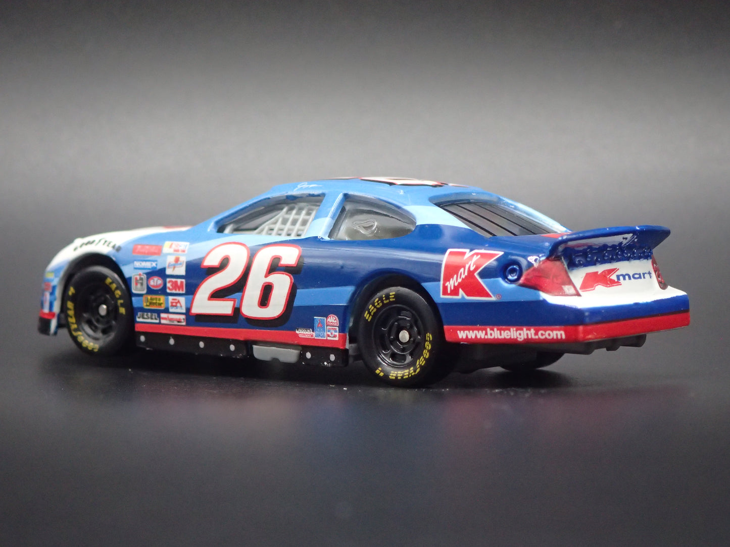 2001 01 FORD TAURUS 26 JIMMY SPENCER NASCAR 1:64 SCALE DIECAST MODEL CAR