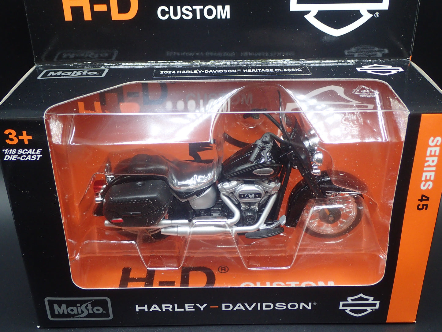 2024 HARLEY DAVIDSON HERITAGE CLASSIC MOTORCYCLE MAISTO SERIES 45 1/18 DIECAST