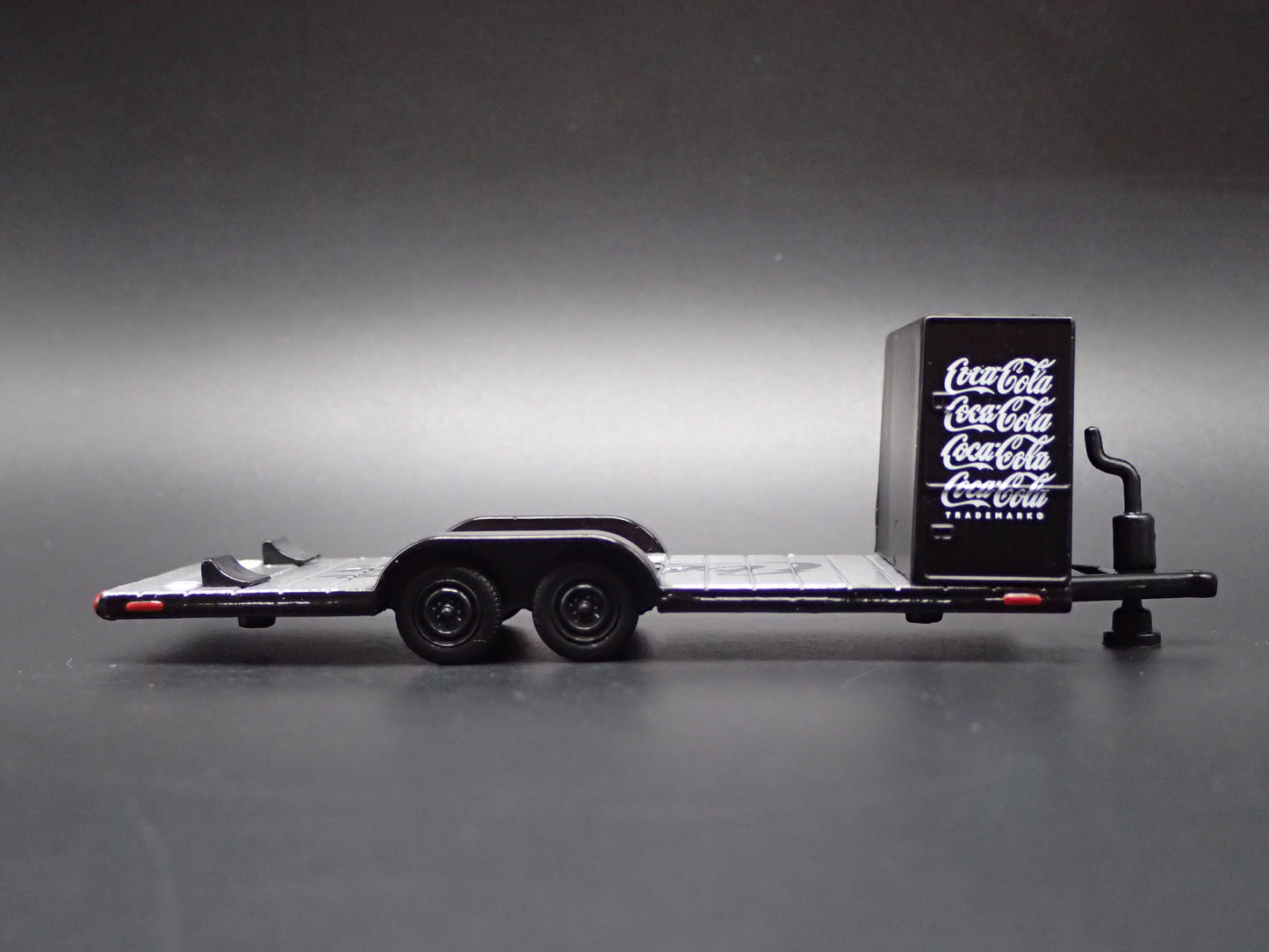 COKE COCA COLA RACING FLATBED CAR HAULER TRAILER 1:64 SCALE DIORAMA PROP MODEL CAR