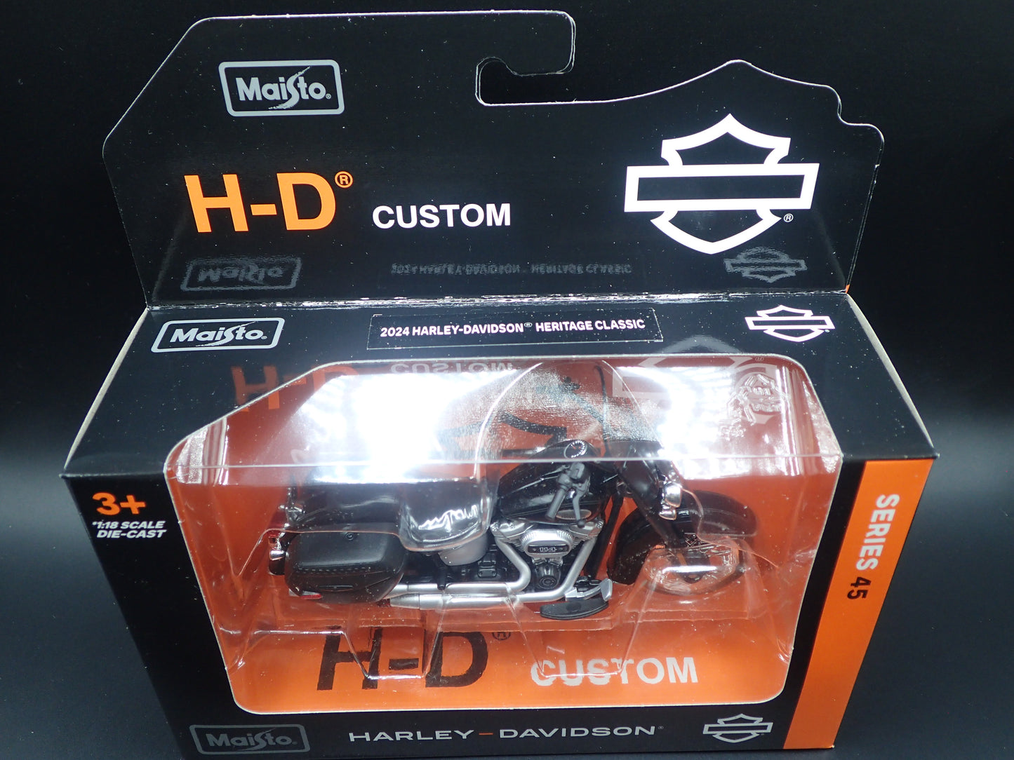 2024 HARLEY DAVIDSON HERITAGE CLASSIC MOTORCYCLE MAISTO SERIES 45 1/18 DIECAST