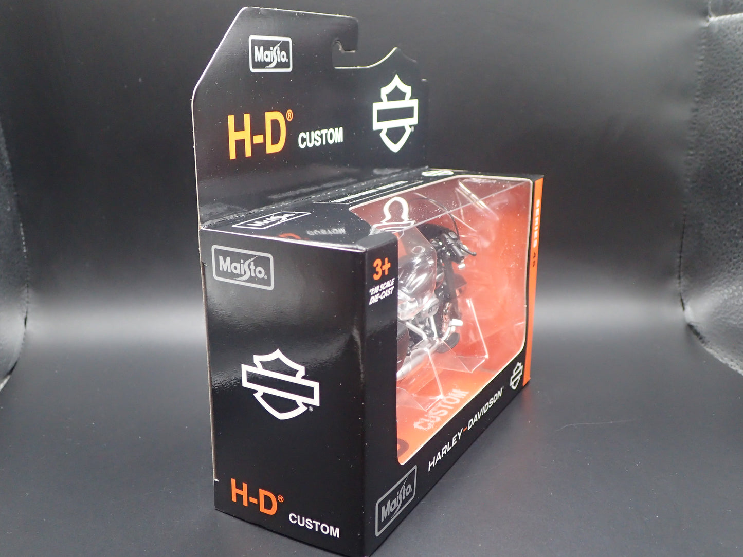 2024 HARLEY DAVIDSON HERITAGE CLASSIC MOTORCYCLE MAISTO SERIES 45 1/18 DIECAST