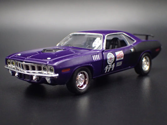 1971 71 PLYMOUTH CUDA PURPLE 1:64 SCALE COLLECTIBLE DIORAMA DIECAST MODEL CAR-Burning Rubber Toy Company