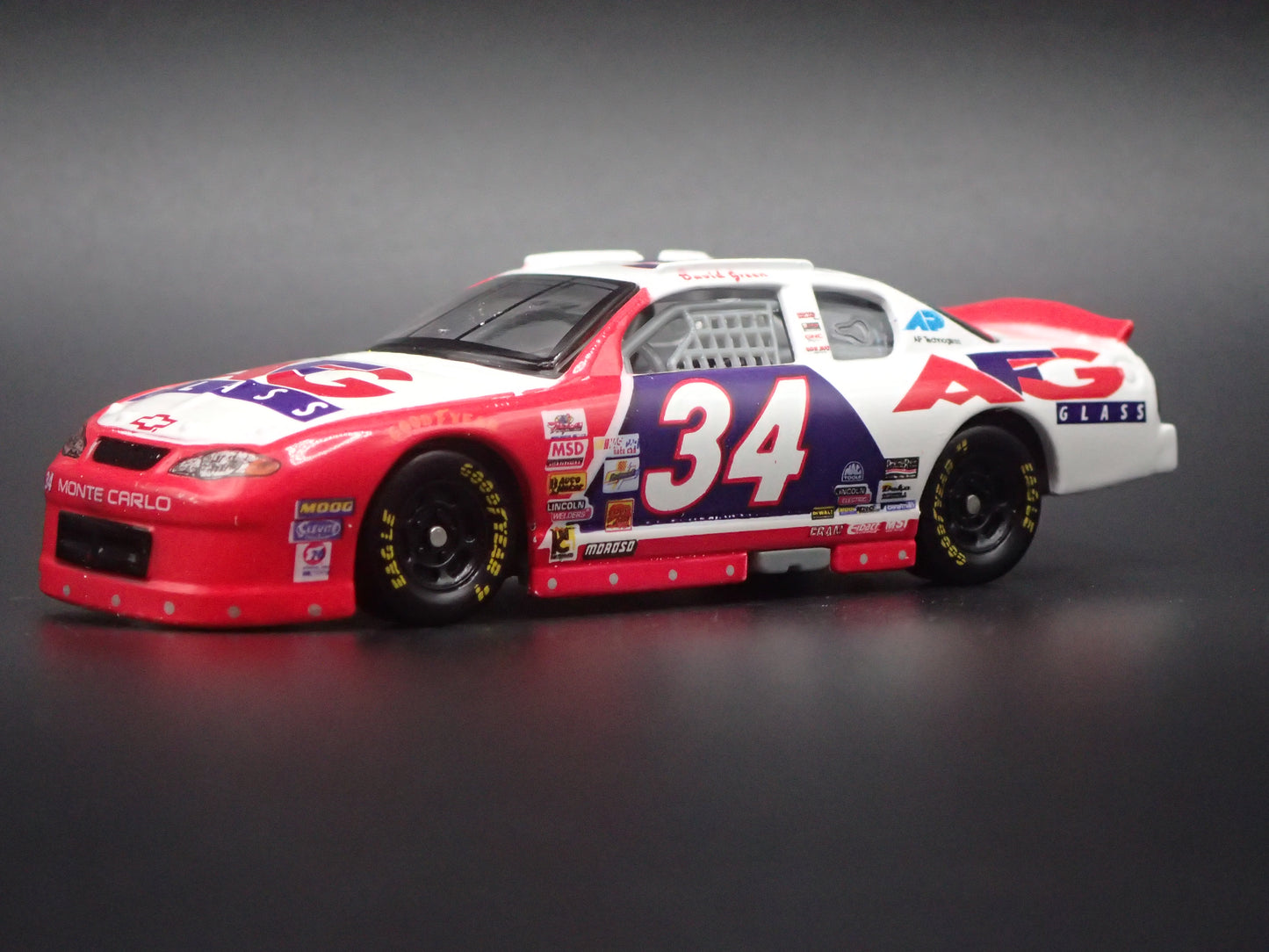 2001 01 CHEVROLET MONTE CARLO 34 DAVD GREEN NASCAR 1:64 SCALE DIECAST MODEL CAR