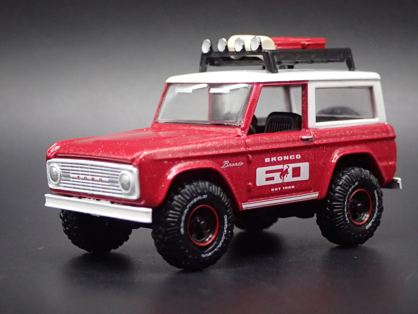 1966 66 FORD BRONCO 4X4 RED 60TH ANNIVERSAY 1:64 SCALE DIORAMA DIECAST MODEL CAR