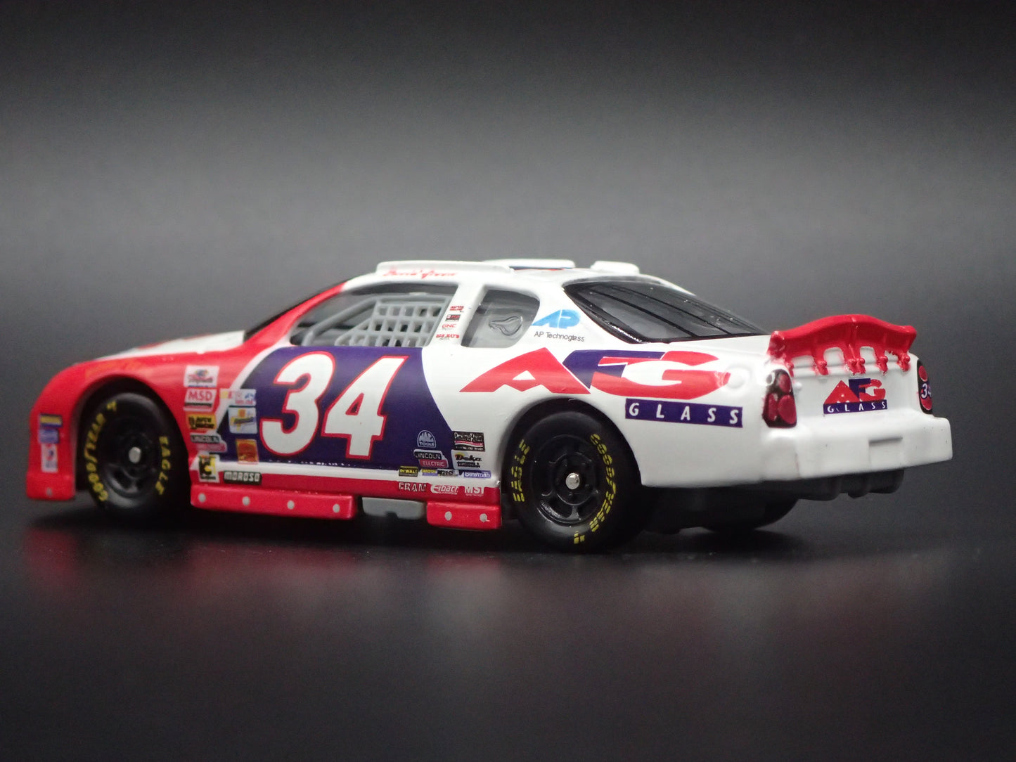 2001 01 CHEVROLET MONTE CARLO 34 DAVD GREEN NASCAR 1:64 SCALE DIECAST MODEL CAR
