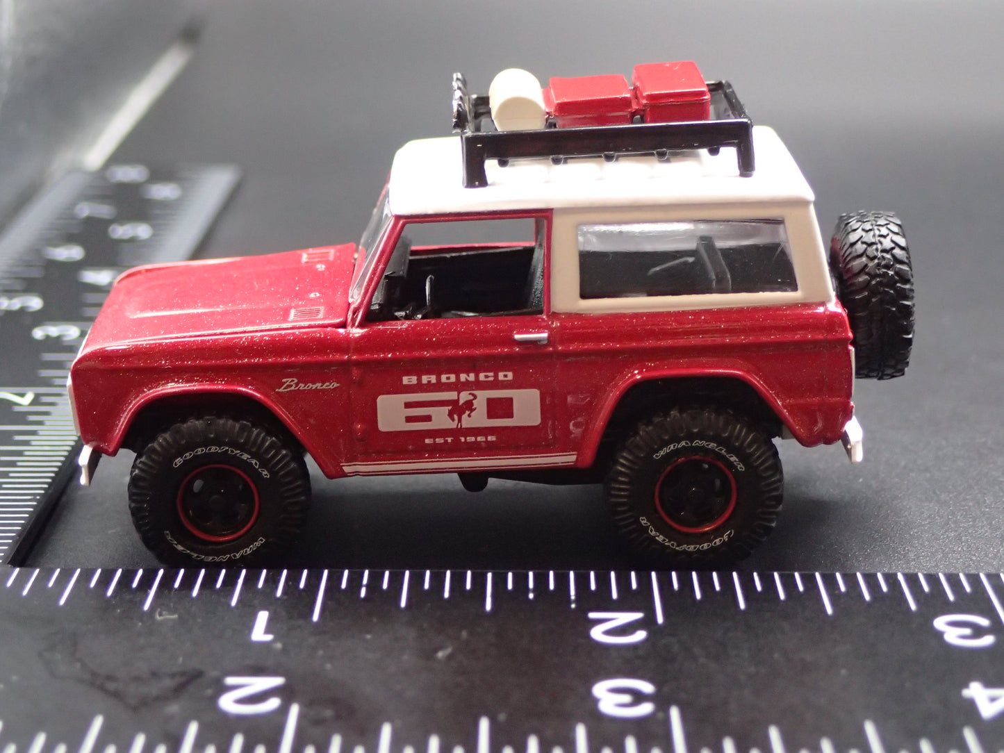 1966 66 FORD BRONCO 4X4 RED 60TH ANNIVERSAY 1:64 SCALE DIORAMA DIECAST MODEL CAR